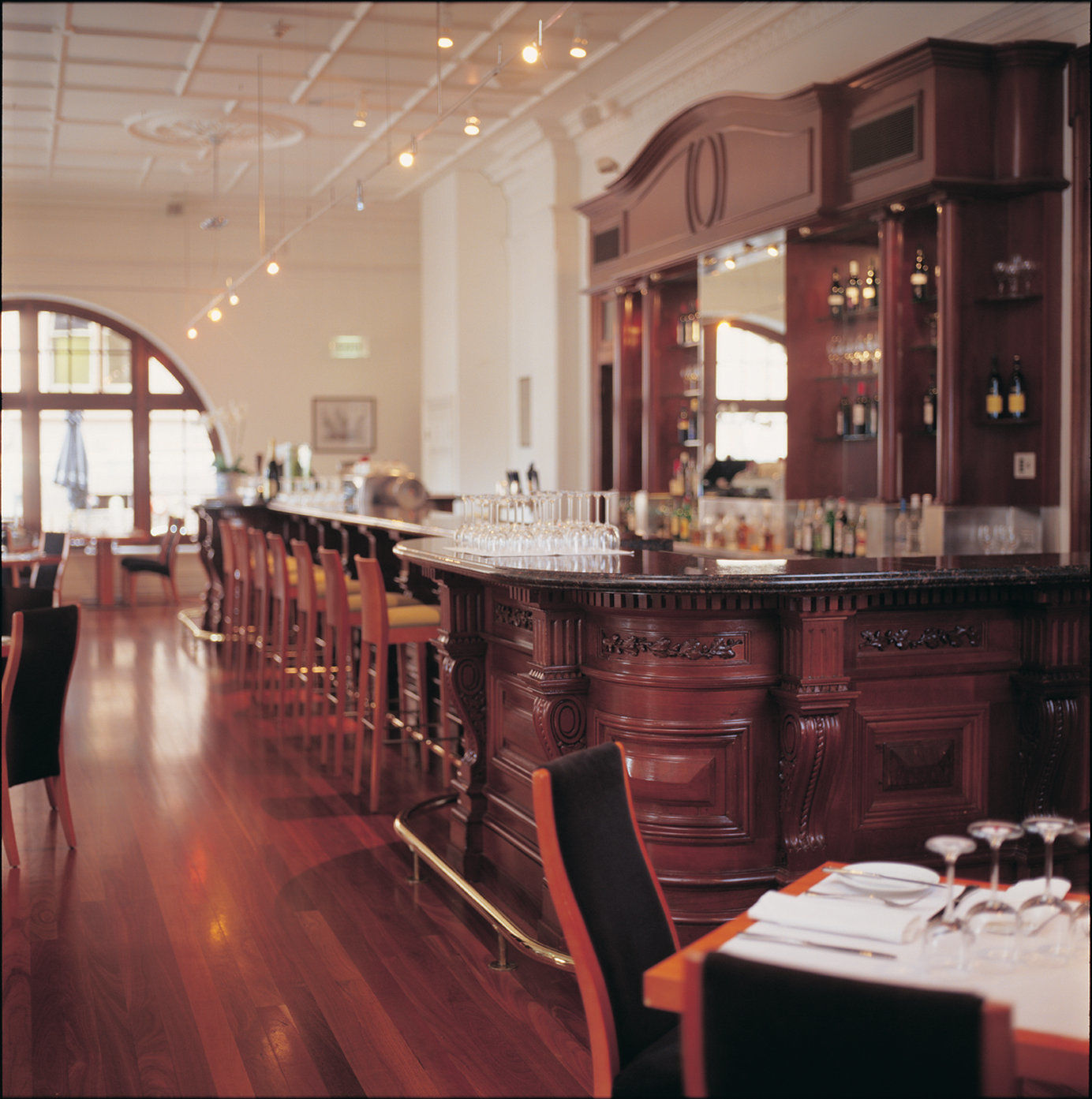 Treasury Brisbane Restaurante foto The bar at the Oyster Box